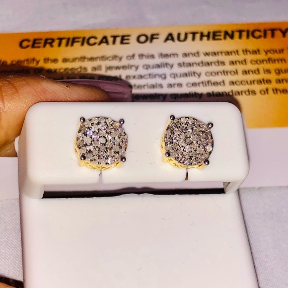 10k gold vermeil real diamond studs for men women, best gift, not CZ not lab WOW - Picture 1 of 7